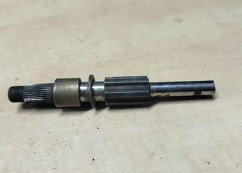 Wałek główny z tuleją Komar motorynka