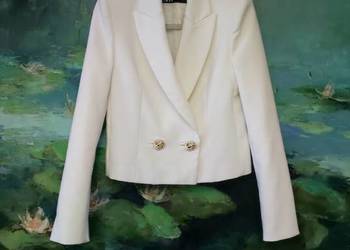 żakiet katana blezer narzutka marynarka ze złotymi guzikami Zara