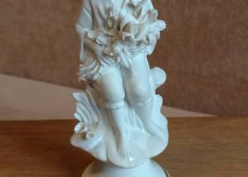 Figurka dziecka sygnowana porcelana