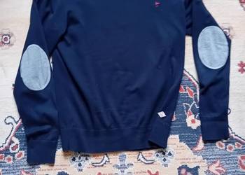 nieużywany , firmowy sweterek  męski