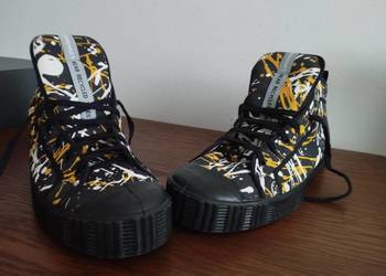 Trampki KAVE Footwear 46 - kolekcja limitowana.