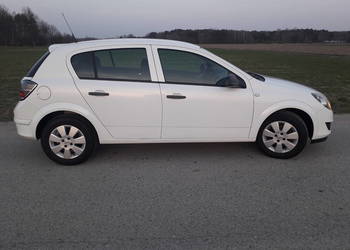 OPEL ASTRA H / 1.4BENZ  / WŁAŚCICIEL / ZOBACZ