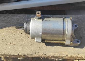 Rozrusznik Yamaha YZF-R1 pierwszej generacji (RN01) z lat 1998–1999