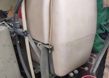 Zbiornik opryskiwacz pompa