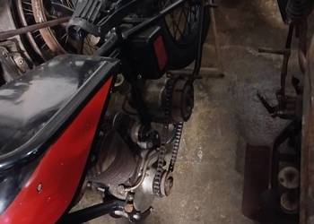 Sprzedam części do Francuskich motorów