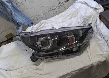 TOYOTA YARIS 4 IV 19- LAMPA LEWA PRAWA PRZEDNIA K0-6 SOCZEWKA ZWYKŁA