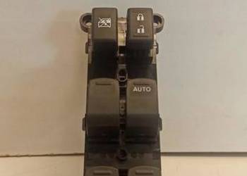 SUZUKI SWIFT VII MK9 PRZEŁĄCZNIK SZYB 70T0