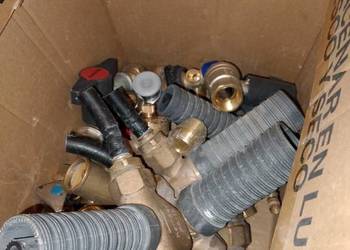 Kształtki hydrauliczne nowe całość sprzedam razem