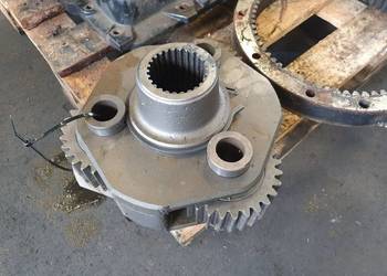 MECHANIZM NEW HOLLAND T6.175 RÓŻNICOWY MECHANIZM NEW HOLLAND T6.175 RÓŻNICOWY