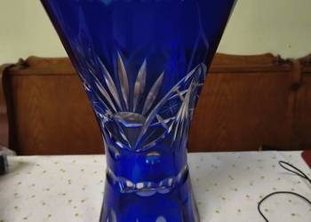 Wazon kobaltowy kryształ