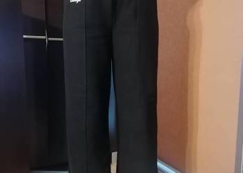 Spodnie z szerokimi nogawkami