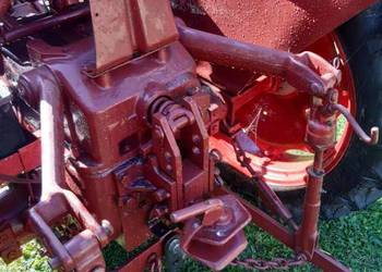 Sprzedam traktor