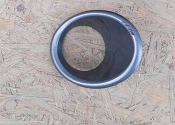 PEUGEOT 206+ RAMKA HALOGENU PRAWA 9683107077