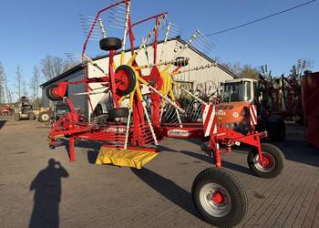 Zgrabiarka 2 karuzelowa Pottinger Euro Top 701 A