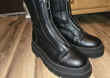 Czarne workery damskie rozm 39 About you