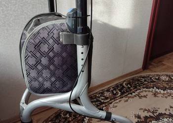 Balkonik dla chorej lub starszej osoby 3 kołowy nowy