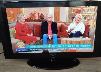 Stary telewizor LCD Samsung 40"