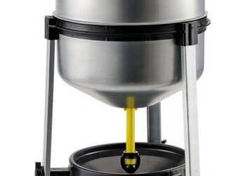 Poidło na trójnogu galwanizowane z zaworem pływakowym, 30 l Poidło na trójnogu galwanizowane z zaworem pływakowym, 30 l