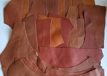 Skóra (672 g) Licowa Włoska średnie i małe kawałki Brązowy i jego odcienie