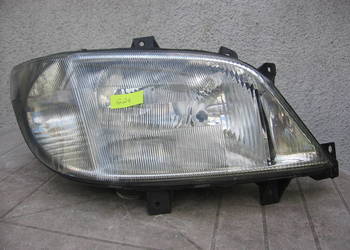 Reflektor prawy Mercedes Sprinter 00-02 Hella nowy.