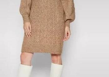Piękna sweterkowa pleciona sukienka jesienna dzianinowa Henley warkocz 36