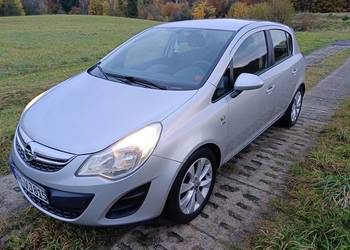 Opel Corsa Lift 2013 rok 1.4 benzyna 5 drzwi klimatyzacja ładny zadbany