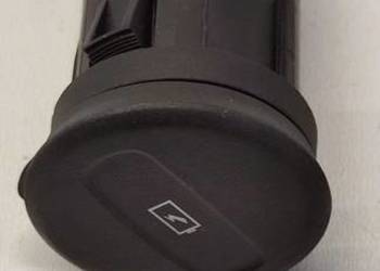 VOLVO XC40 PORT GNIAZDO USB 32231928