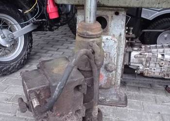 Ręczna pompa hydrauliczna z siłownikiem