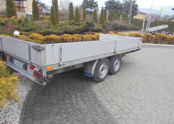 przyczepa  samochodowa  skrzyniowa 2700 kg dmc