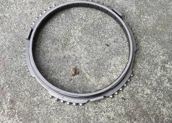 Synchronizator wstecznego BMW F10 F11 F25 F30 F31  X1 184KM