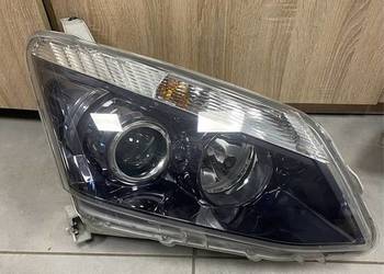 Isuzu D-Max reflektor przód L lub R