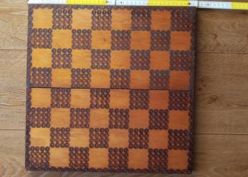 Szachownica drewniana z PRL Szachownica drewniana z PRL