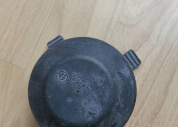 ZAŚLEPKA AMORTYZATORÓW TYŁ TYLNYCH BMW 5 E39 OE SEDAN 1090281