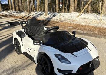 Samochód na akumulator Maserati MC20 GT2 12V pilot EVA