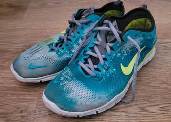 Buty sportowe damskie