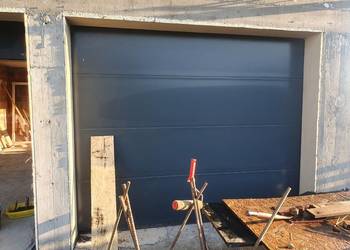 Brama garażowa używana