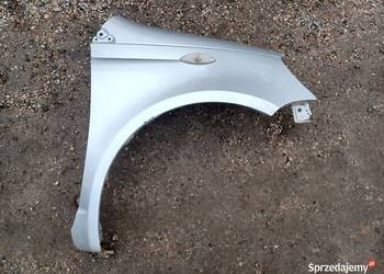 Błotnik Prawy Przód Toyota Yaris 1