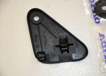 VOLVO XC60 prawy gorny uchwyt chlodnicy 30723367