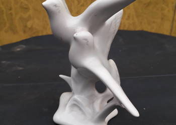New Look minimalistyczna figurka lata 60 gołąbki Stipo DOROHOI