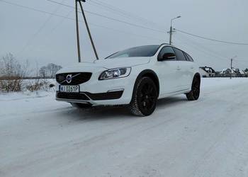 Volvo V60 cross country
