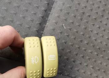 Włącznik przeciwmgielny , grzanie szyby Twingo żółty