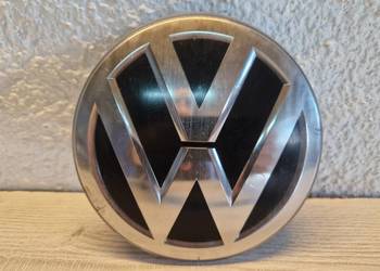 Emblemat, znaczek VW Passat B8