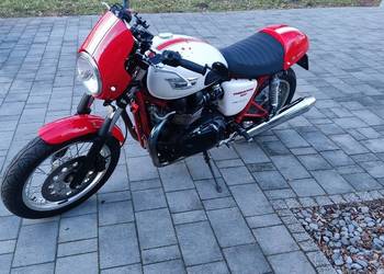 Triumph Thruxton 900 EFI