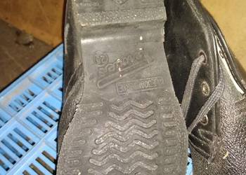 Nowe buty robocze skórzane z PRL