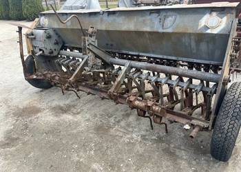 Siewnik poznaniak na docisku