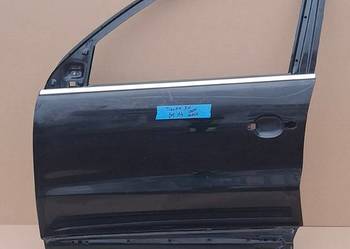 VW TIGUAN I 5N0 DRZWI LEWY PRZÓD LEWE PRZEDNIE LISTWA LC9X 5N0831311C