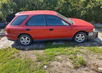 Subaru Impreza I szyba boczna