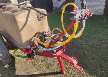 Opryskiwacz polowy ciągany 1000l