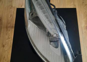 REFLEKTOR PRAWY CITROEN C4 GRAND PICASSO 2011