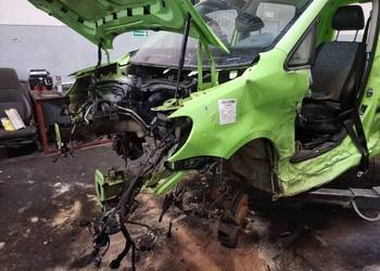 ĆWIARTKA LEWA PRZÓD VOLKSWAGEN CADDY III